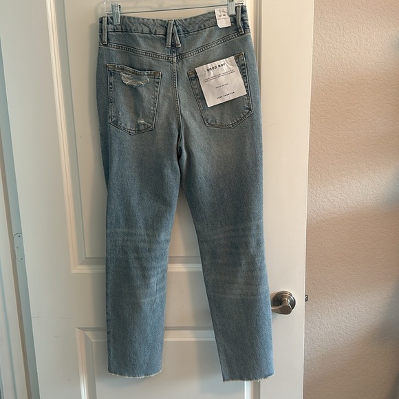 NWT- Good American distressed jeans! Good Boy. Size 8! - Picture 3 of 5
